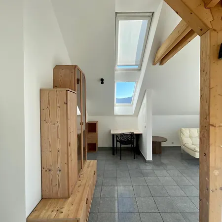 Loft Mit Seeblick & Burgpanorama Apartment