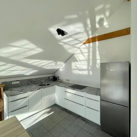 Loft Mit Seeblick & Burgpanorama Apartment Treffen